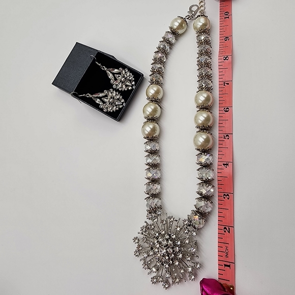 Custom Design Elegant Sparkle Statement Necklace + Earrings, NWOT - Picture 13 of 17